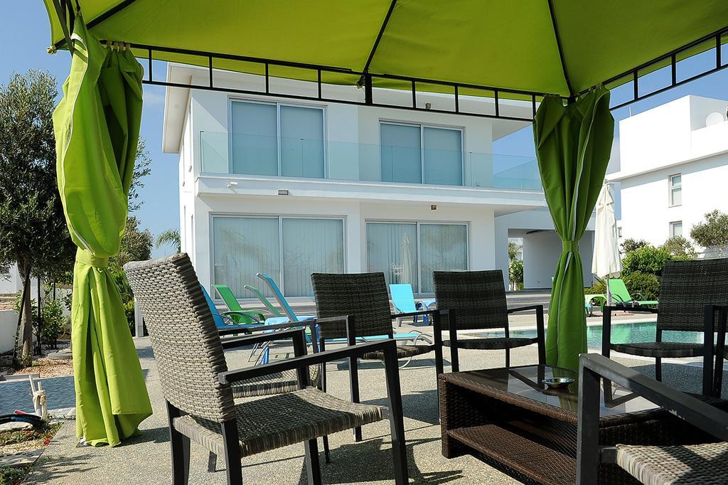 Villa Kalypso Agia Napa Exterior foto